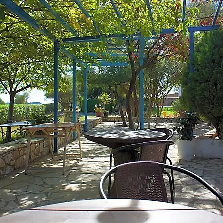 Xi Village 3*